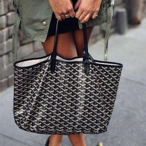 goyard st louis tote reversible